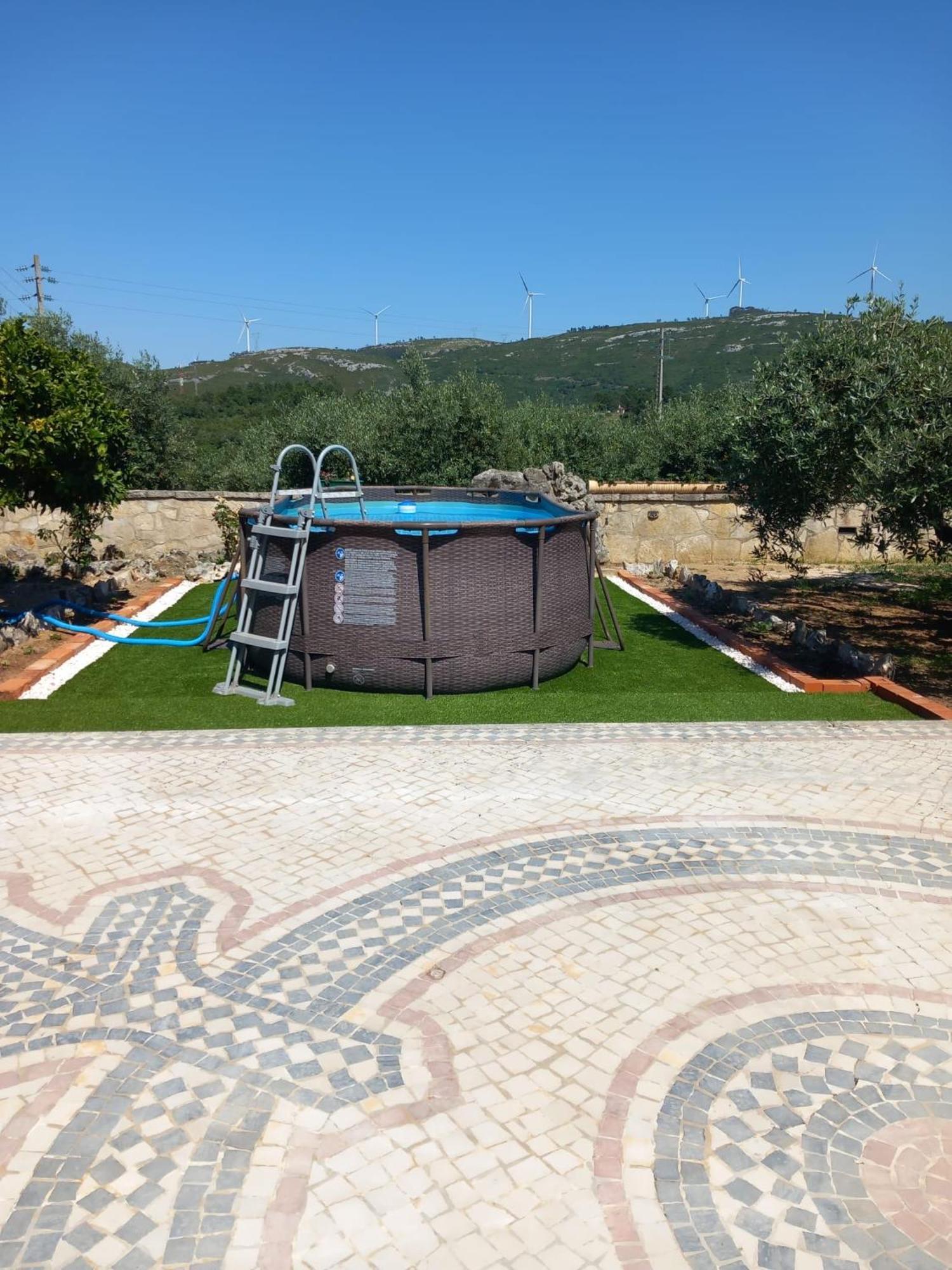 Casa Das Laranjeiras Alqueidao da Serra Luaran gambar